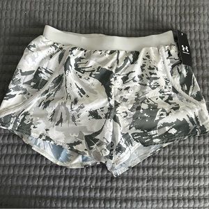 **NWT** Under Armour Running Shorts